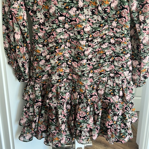 ASTR dress - Picture 2 of 3